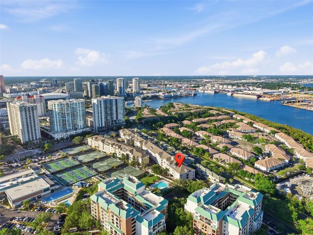 501 KNIGHTS RUN AVENUE 1332, Tampa, FL 33602