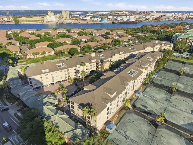 501 KNIGHTS RUN AVENUE 1332, Tampa, FL 33602
