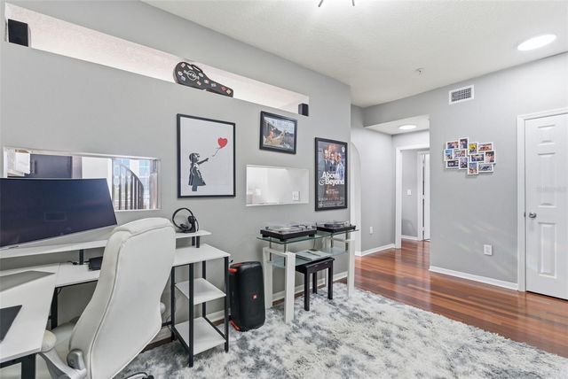 501 KNIGHTS RUN AVENUE 1332, Tampa, FL 33602