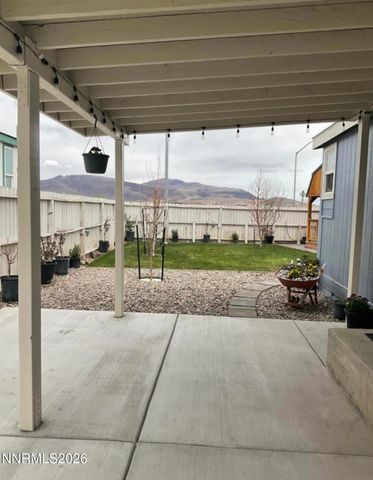 220 Parkland Way, Fernley, NV 89408