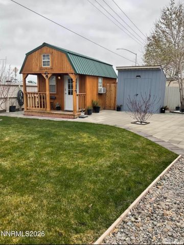 220 Parkland Way, Fernley, NV 89408