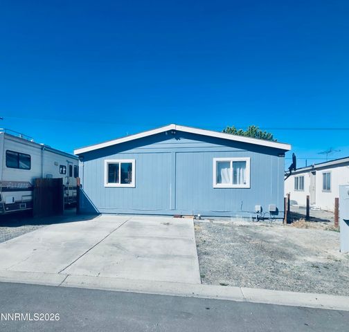 220 Parkland Way, Fernley, NV 89408