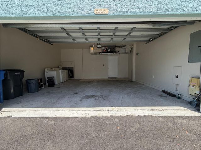 4005 PALMETTO PALM COURT, Tampa, FL 33624
