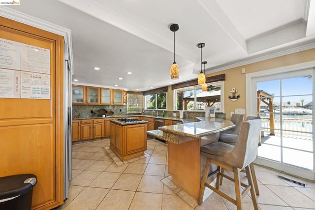 5034 Double Point Way, Discovery Bay, CA 94505