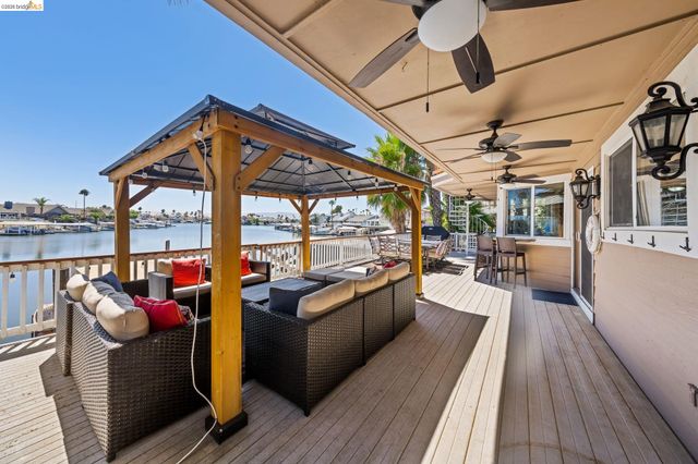 5034 Double Point Way, Discovery Bay, CA 94505