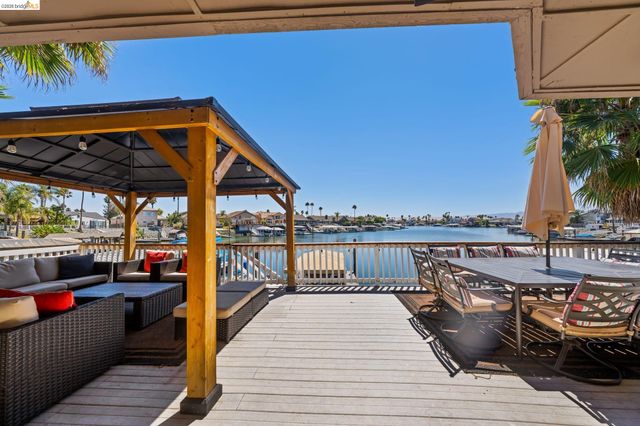 5034 Double Point Way, Discovery Bay, CA 94505