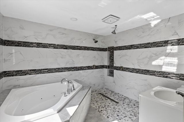 10260 N Ferris Road, Seville Twp, MI 48877