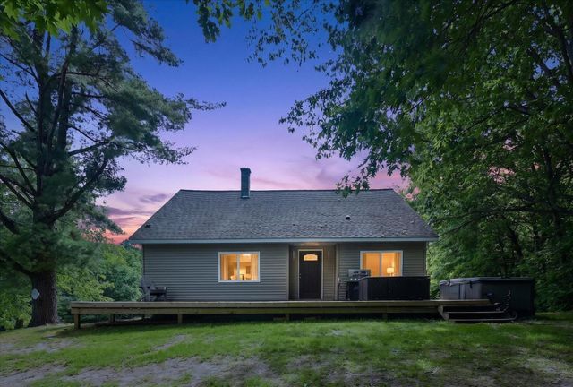 10260 N Ferris Road, Seville Twp, MI 48877