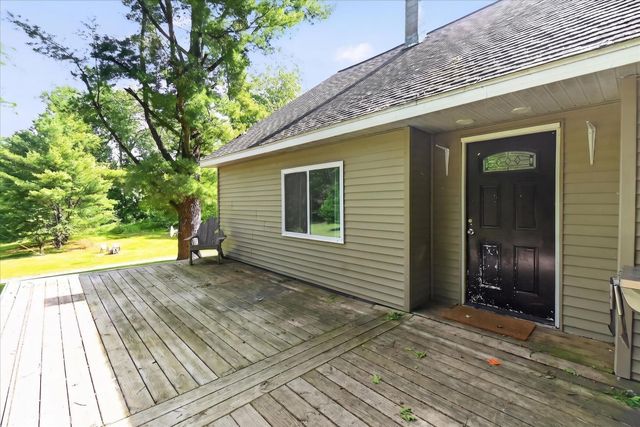 10260 N Ferris Road, Seville Twp, MI 48877