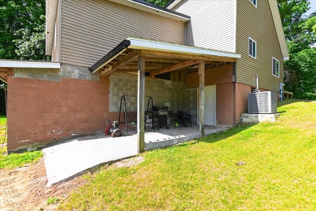10260 N Ferris Road, Seville Twp, MI 48877