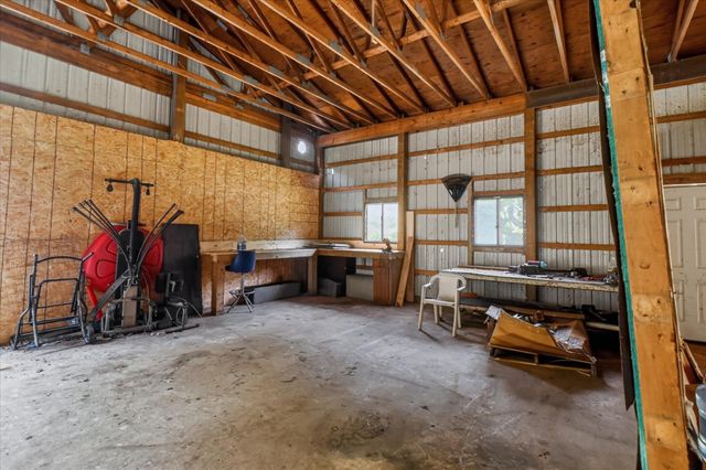 10260 N Ferris Road, Seville Twp, MI 48877