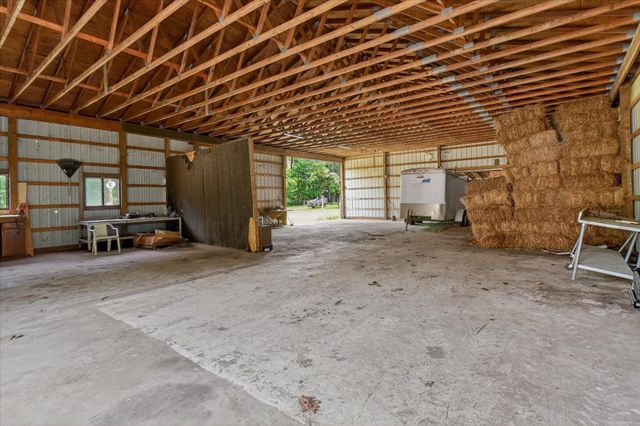 10260 N Ferris Road, Seville Twp, MI 48877