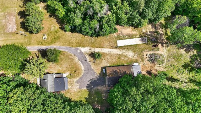 10260 N Ferris Road, Seville Twp, MI 48877