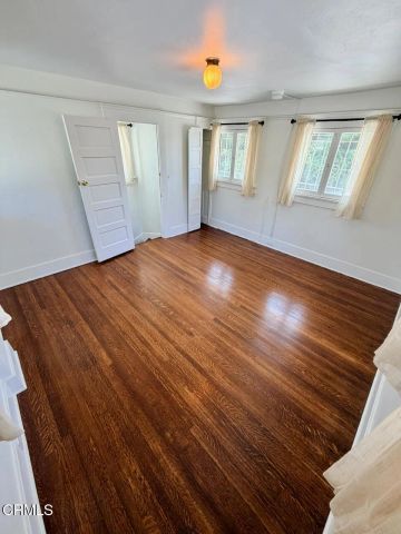 1614 Golden Gate Avenue, Los Angeles, CA 90026
