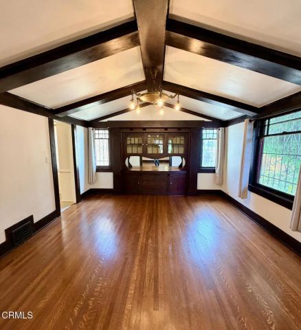 1614 Golden Gate Avenue, Los Angeles, CA 90026