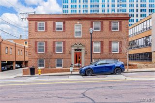 211 S Central Avenue, Clayton, MO 63105
