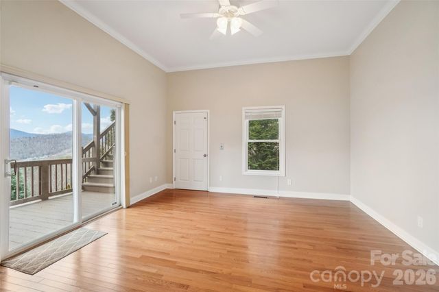 116 Dalya Road, Swannanoa, NC 28778