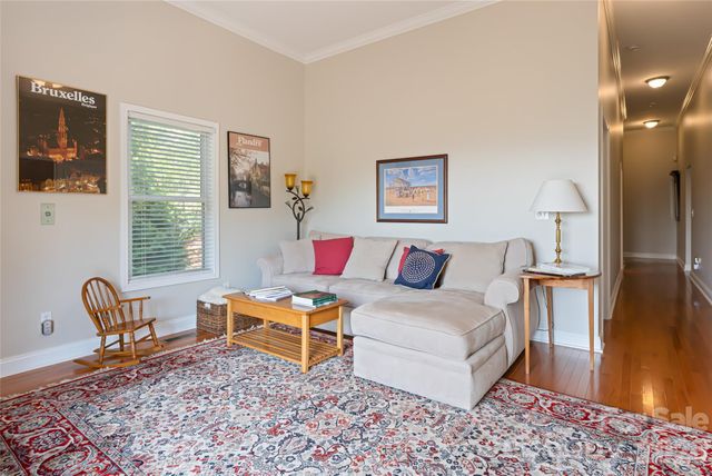 116 Dalya Road, Swannanoa, NC 28778