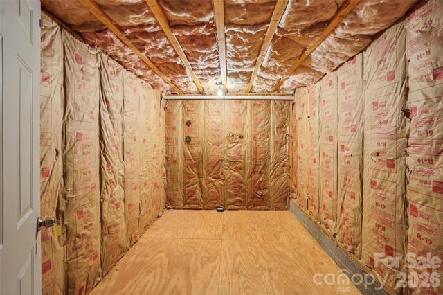 116 Dalya Road, Swannanoa, NC 28778