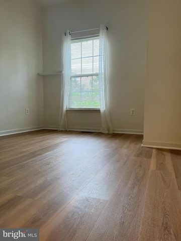 410 REDLAND BLVD, Rockville, MD 20850