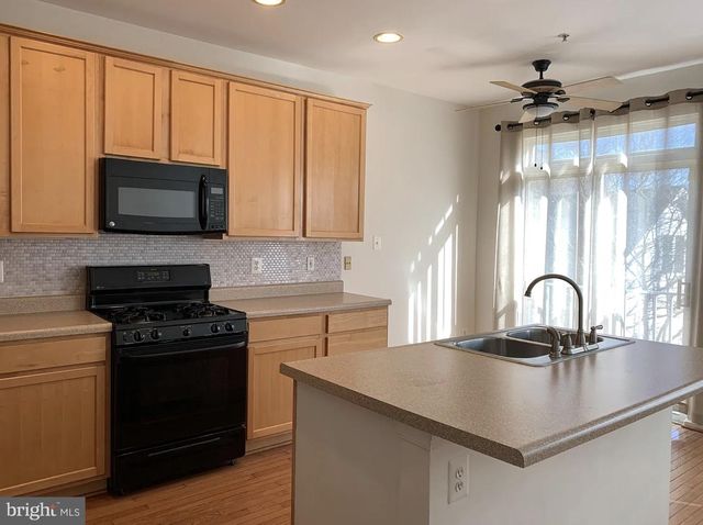 410 REDLAND BLVD, Rockville, MD 20850