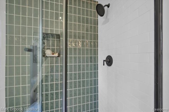 4070 Bacon Avenue, Berkley, MI 48072