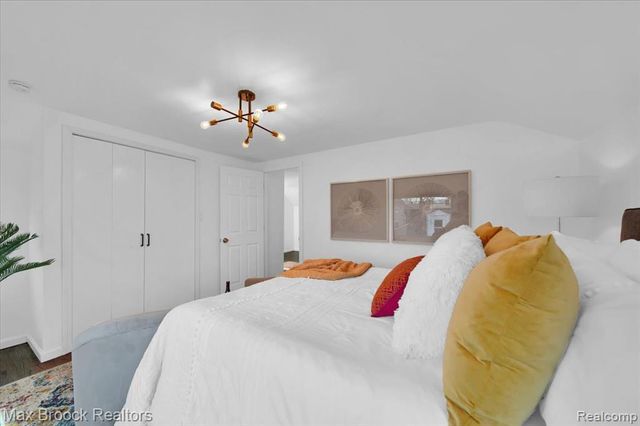 4070 Bacon Avenue, Berkley, MI 48072