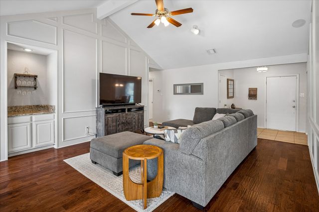 2028 Lansdown Drive, Carrollton, TX 75010