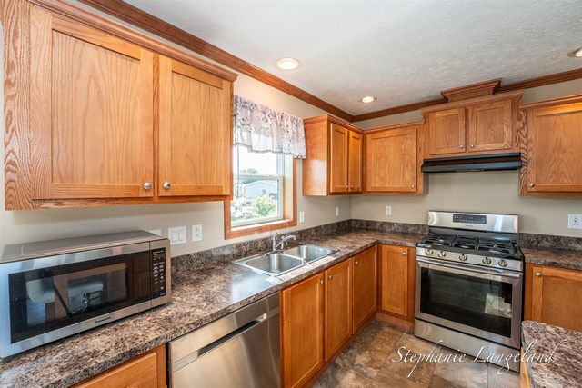 11712 Sunset Glen, Allendale, MI 49401