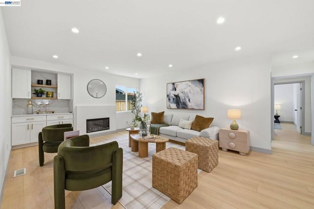 4253 David St, Castro Valley, CA 94546