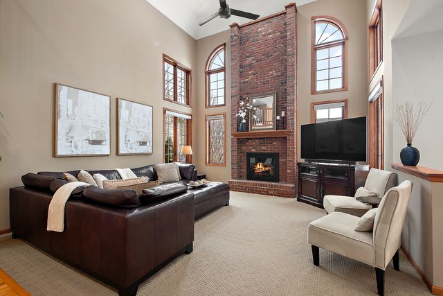 17133 Kerry Avenue, Orland Park, IL 60467