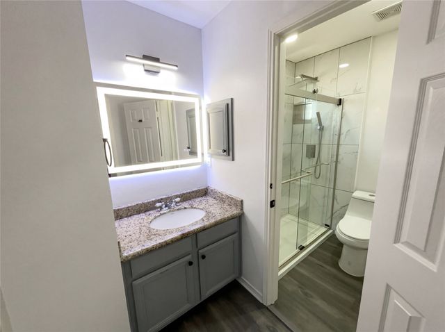 2406 Manchester Drive, Carrollton, TX 75006