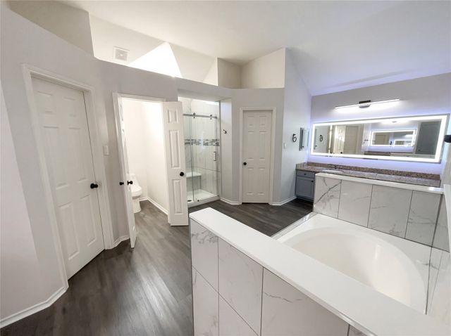 2406 Manchester Drive, Carrollton, TX 75006