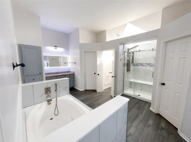 2406 Manchester Drive, Carrollton, TX 75006