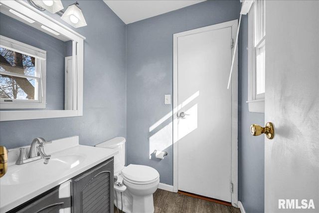 5810 N HAMILTON Road, Peoria, IL 61614