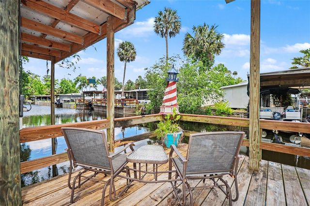 56348 MAPLE ROAD, Astor, FL 32102