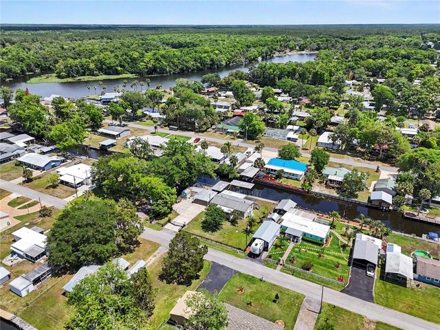 56348 MAPLE ROAD, Astor, FL 32102