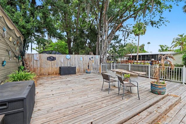 56348 MAPLE ROAD, Astor, FL 32102