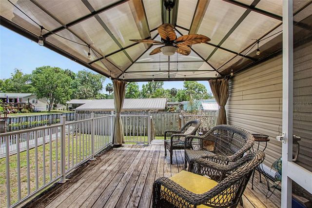 56348 MAPLE ROAD, Astor, FL 32102