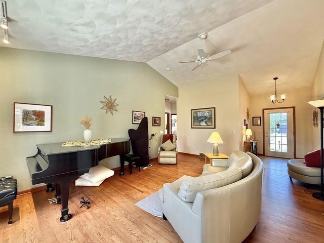 782 N Waveland Road, Janesville, WI 53548