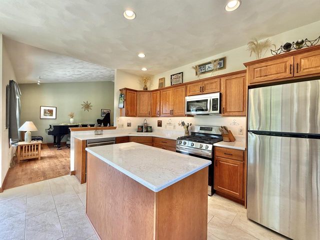782 N Waveland Road, Janesville, WI 53548