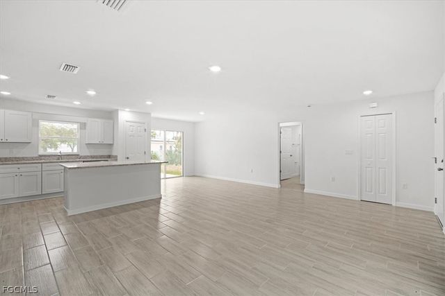 1242 Echard ST E, Lehigh Acres, FL 33974