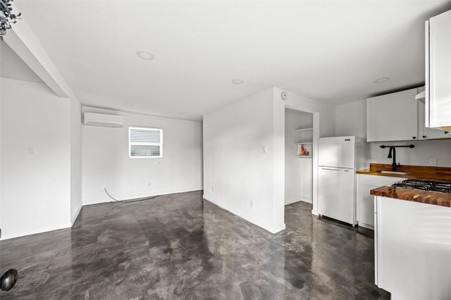 7303 Market Street, Houston, TX 77020