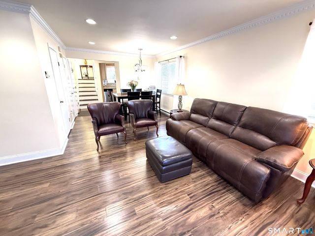 147 Hamden Avenue B, Waterbury, CT 06704
