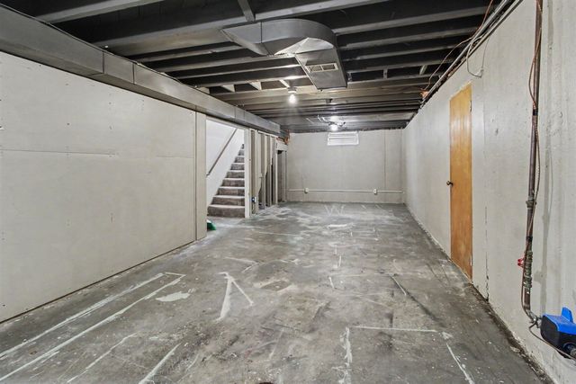 1210 Hull, Ypsilanti, MI 48198