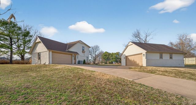 18013 E 93rd Street North, Owasso, OK 74055