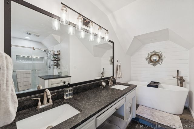 18013 E 93rd Street North, Owasso, OK 74055