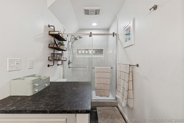 18013 E 93rd Street North, Owasso, OK 74055