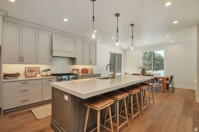 461 W SUMMERHILL LN, Centerville, UT 84014