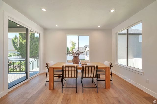 461 W SUMMERHILL LN, Centerville, UT 84014
